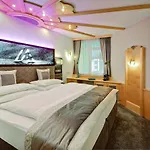 Alpinstyle Отель Ишгль
