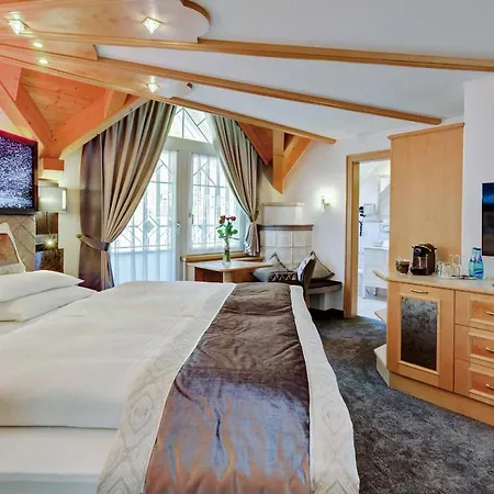Alpinstyle Hotel 4*